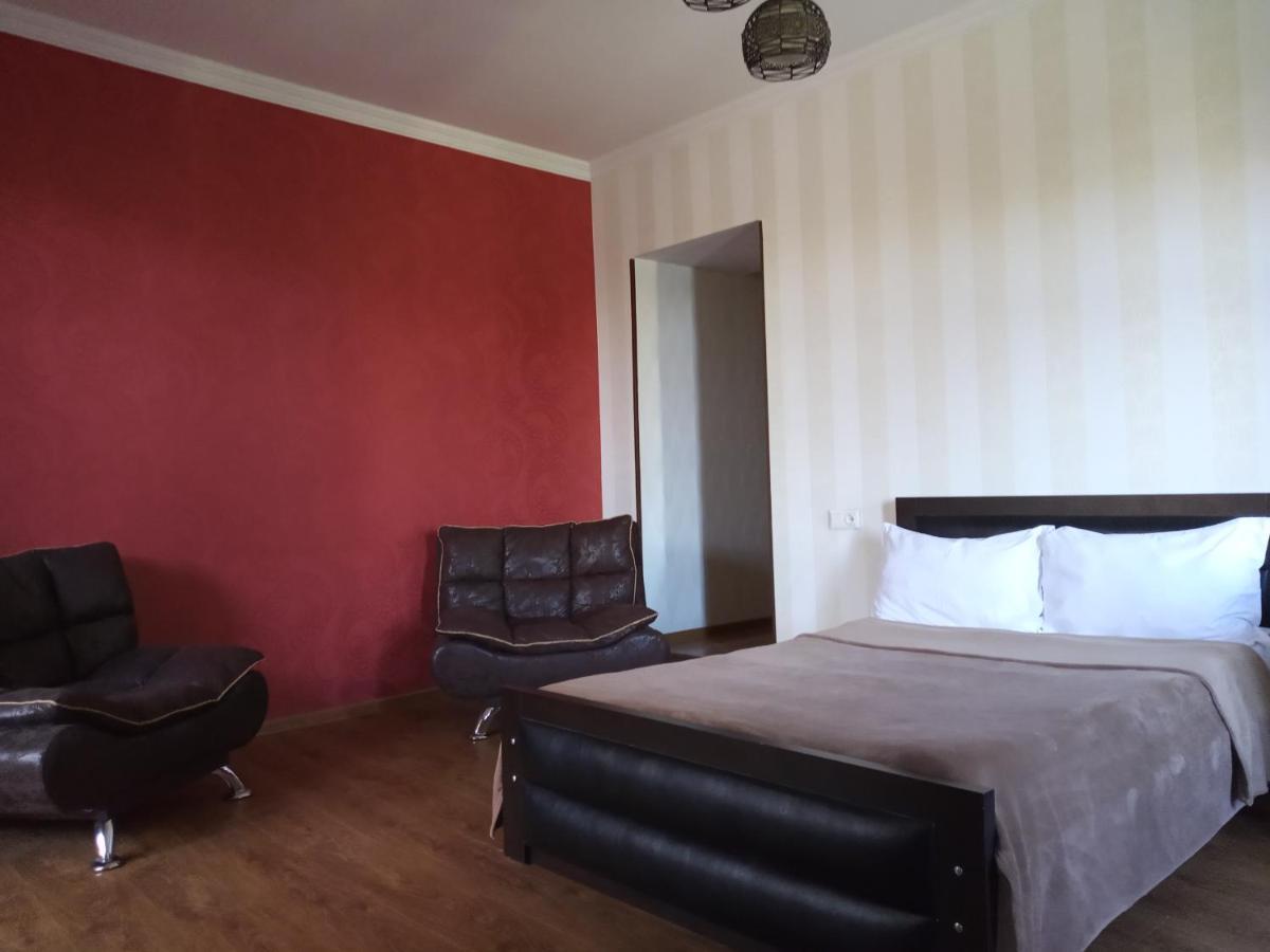 Apartment In The Heart Of Old تبليسي المظهر الخارجي الصورة