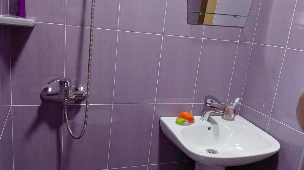 Apartment In The Heart Of Old تبليسي المظهر الخارجي الصورة