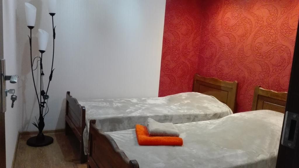 Apartment In The Heart Of Old تبليسي المظهر الخارجي الصورة