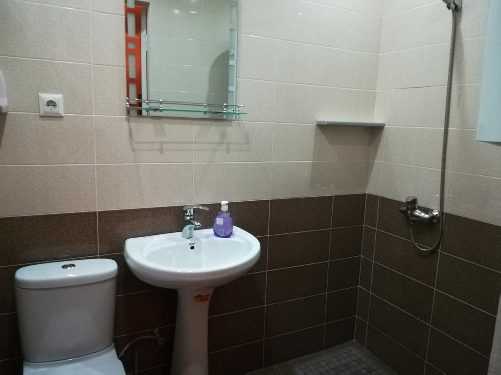 Apartment In The Heart Of Old تبليسي المظهر الخارجي الصورة