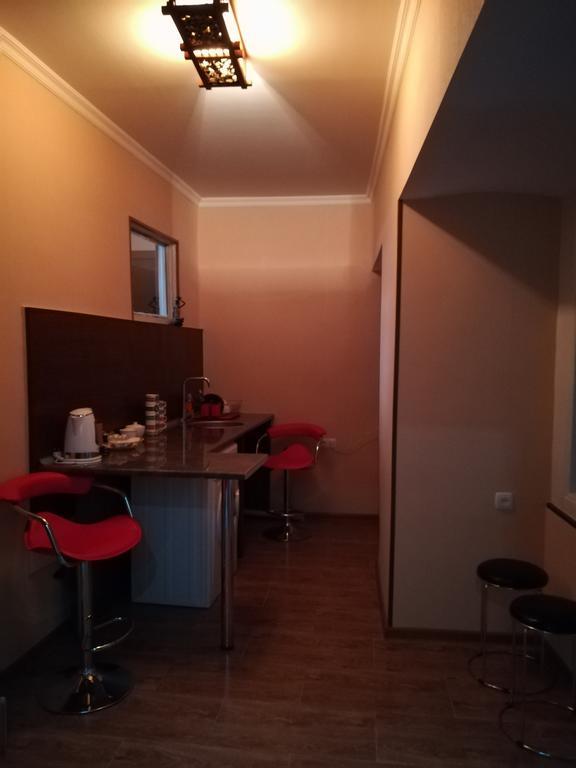 Apartment In The Heart Of Old تبليسي المظهر الخارجي الصورة