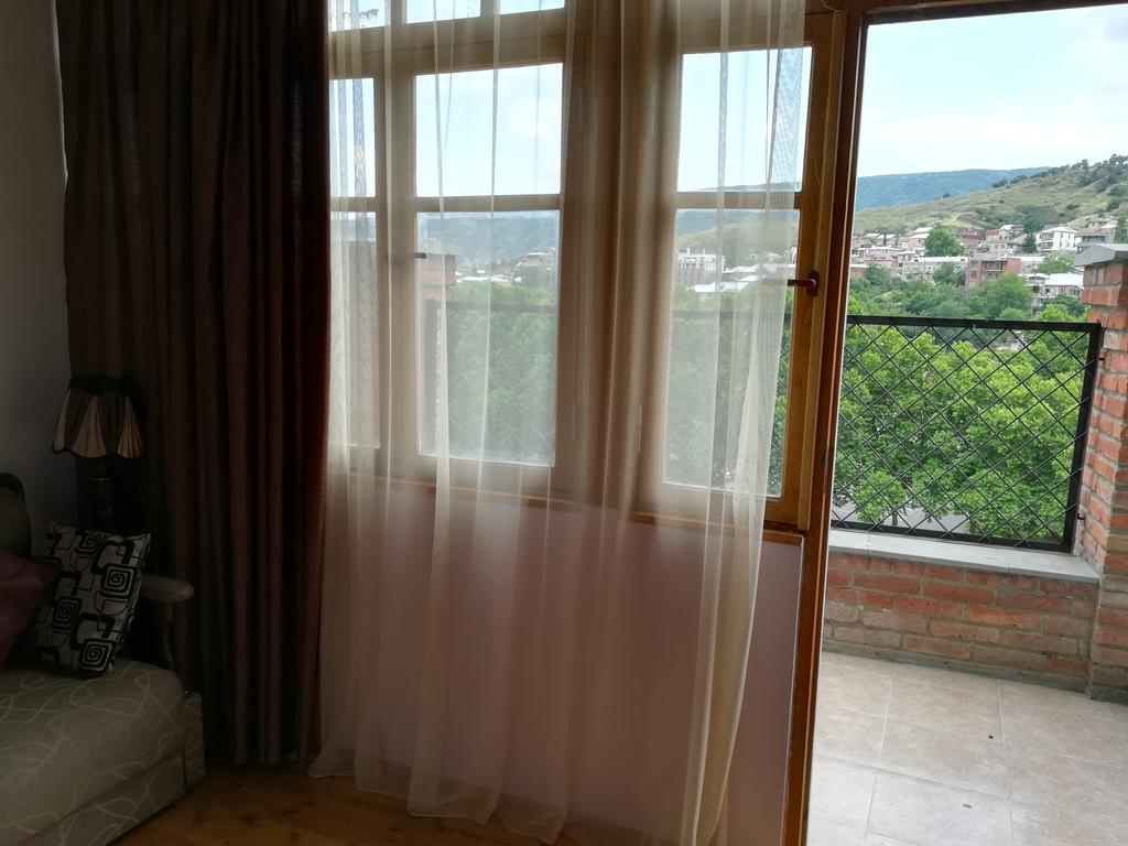 Apartment In The Heart Of Old تبليسي المظهر الخارجي الصورة