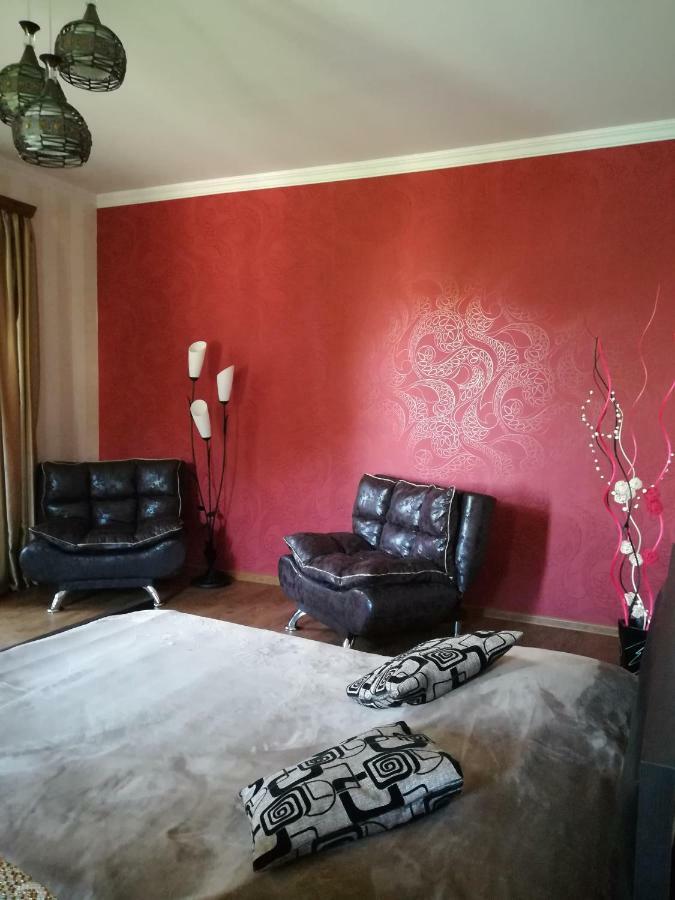 Apartment In The Heart Of Old تبليسي المظهر الخارجي الصورة